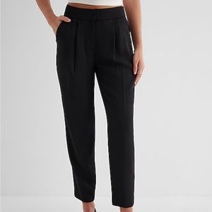 Express “stylist” super high rise pant NWT ✨